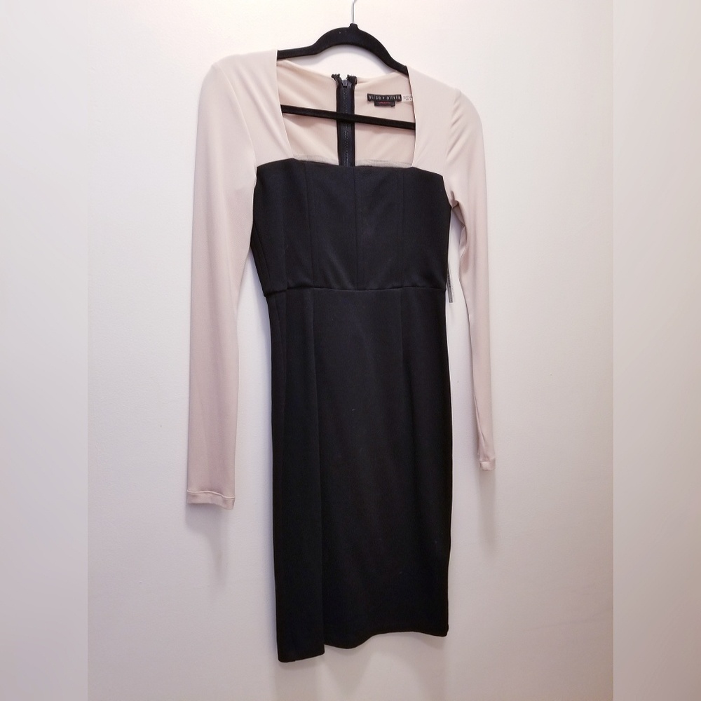 New Alice + Olivia Dress